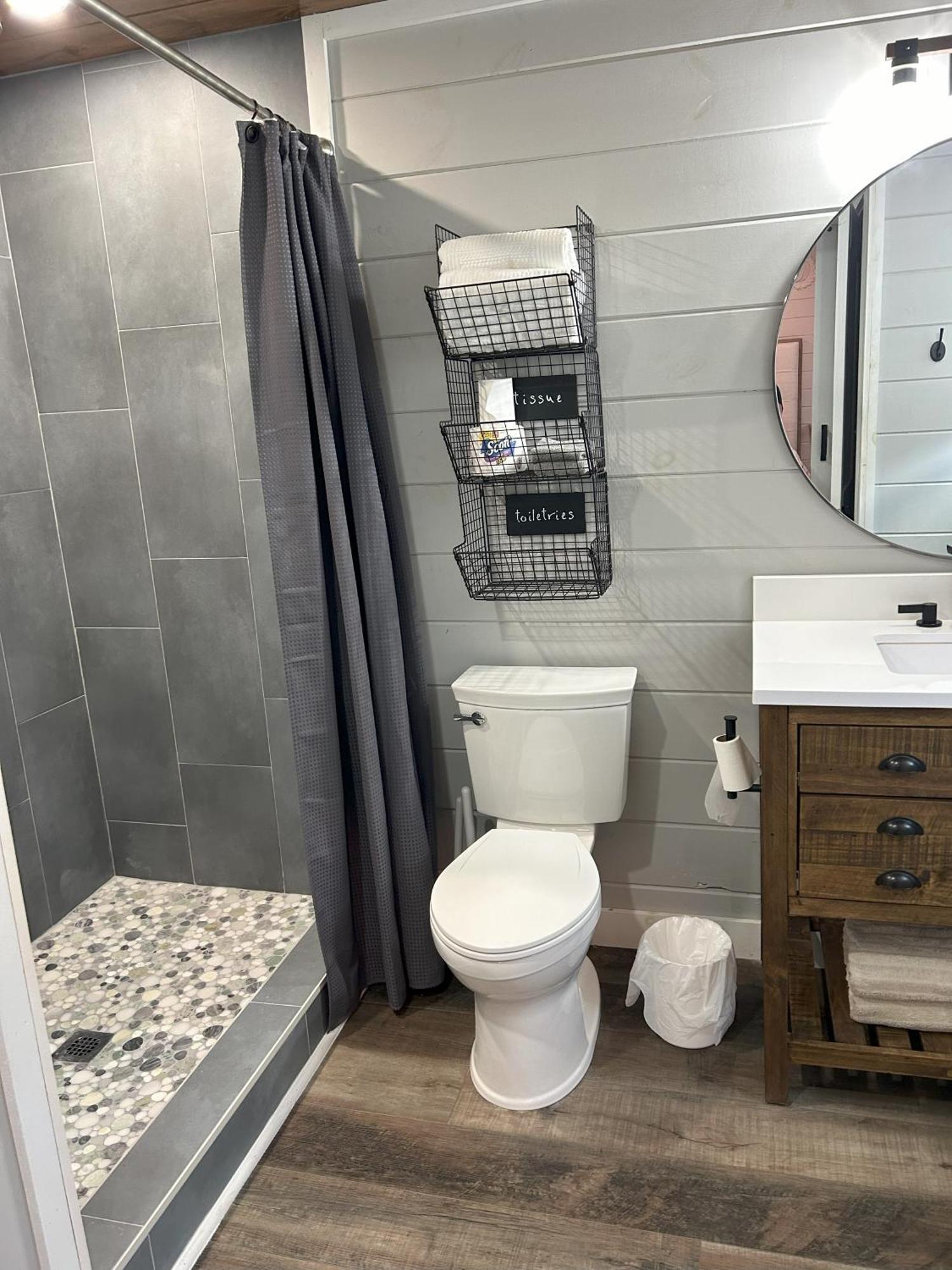 Blissful Nook Tiny Home ~ Cozy Retreat W/ Hot Tub; Near Town And Deep Creek Bryson City Extérieur photo